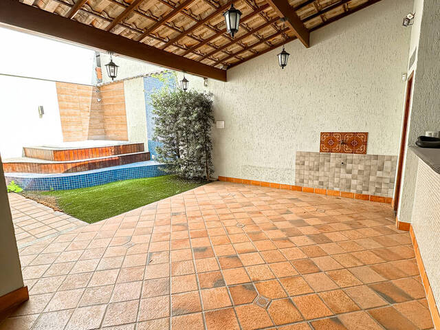 Casa para Venda em Ipatinga - 2