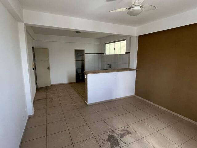 Apartamento para Locação em Governador Valadares - 3