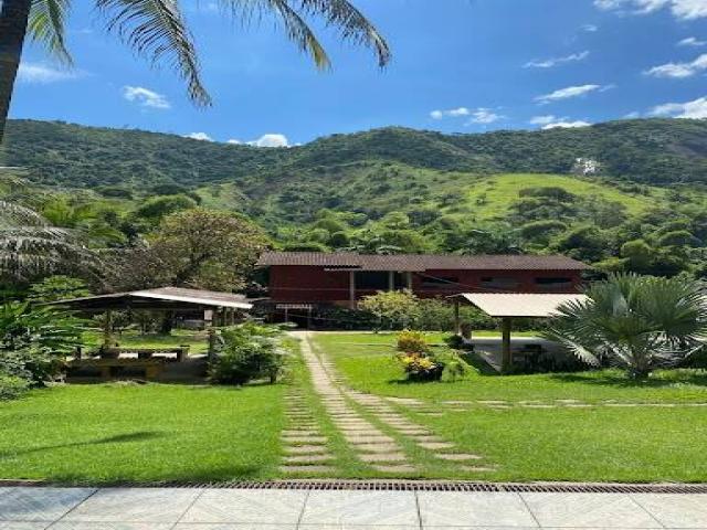 Venda em Petrópolis - Timóteo