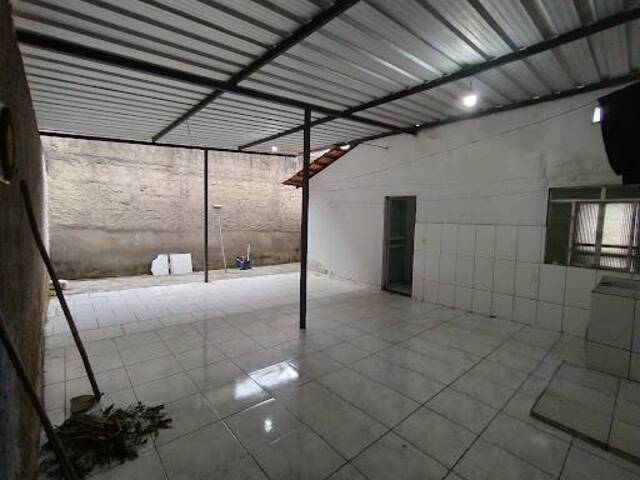 Casa para Venda em Timóteo - 2