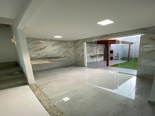 #3111 - Casa para Venda em Santana do Paraíso - MG - 3