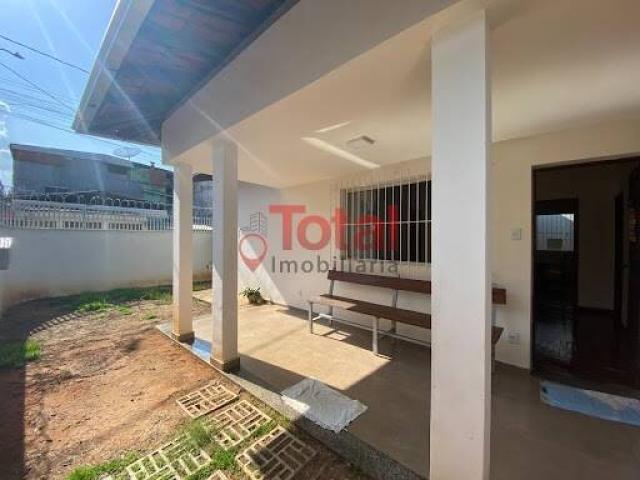 Casa para Venda em Coronel Fabriciano - 2