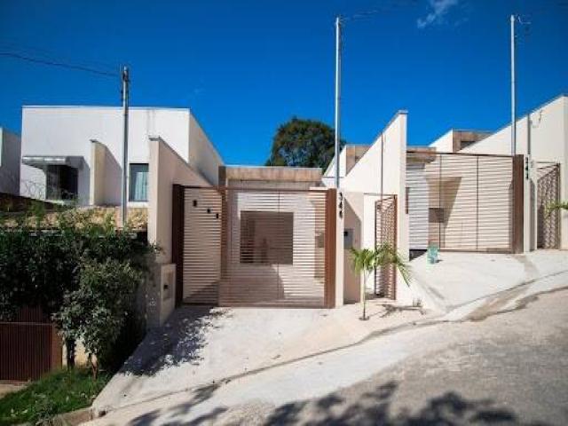 #1789 - Casa para Venda em Caratinga - MG - 3