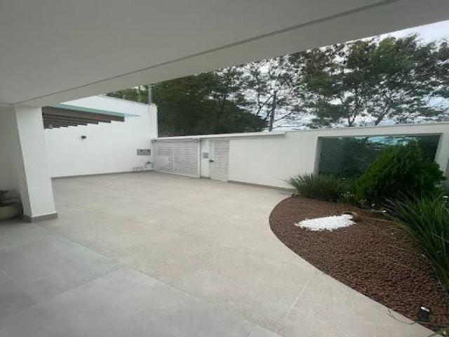 Casa para Venda em Ipatinga - 3