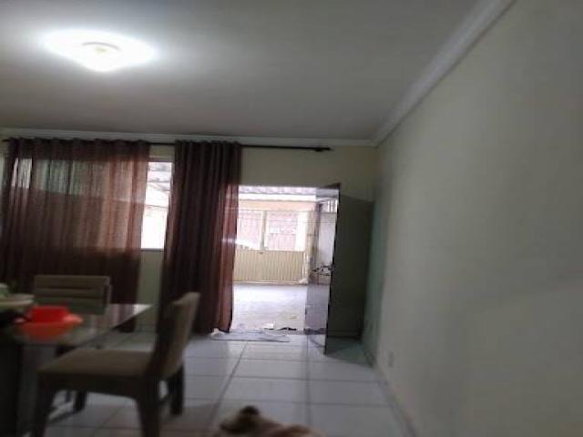 #556 - Casa para Venda em Santana do Paraíso - MG - 2